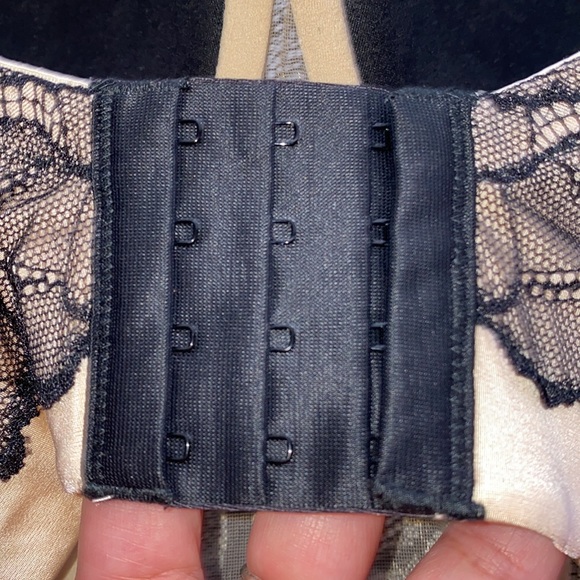 Le Mystère Sensuelle Bustier Bra (32DDD/F) - Picture 9 of 15